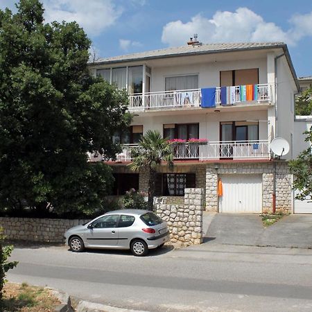 Apartments With A Parking Space Novi Vinodolski - 2423 Exterior photo