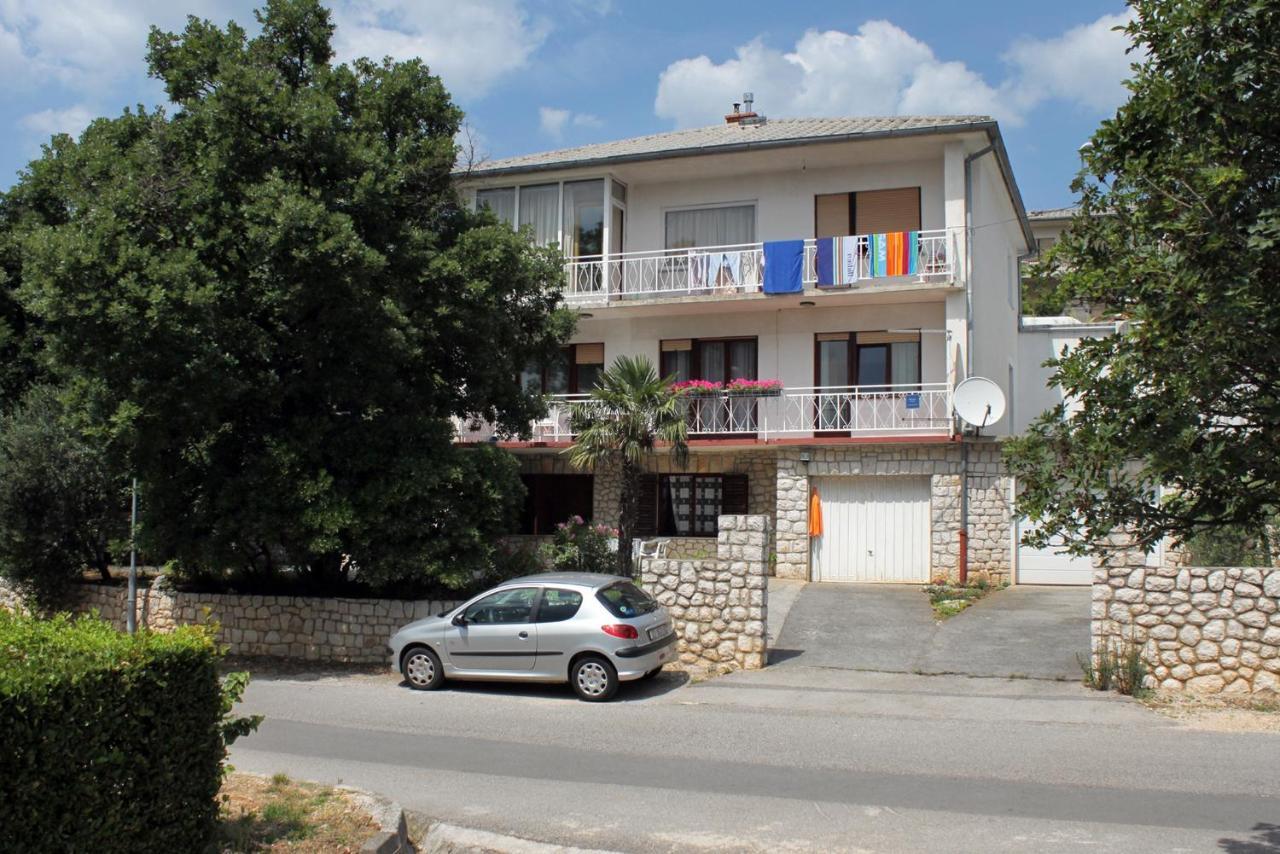 Apartments With A Parking Space Novi Vinodolski - 2423 Exterior photo